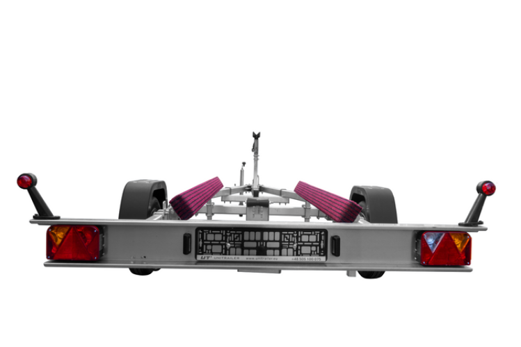 Remolque para barco UNITRAILER JET ALU PTAC 750 kg