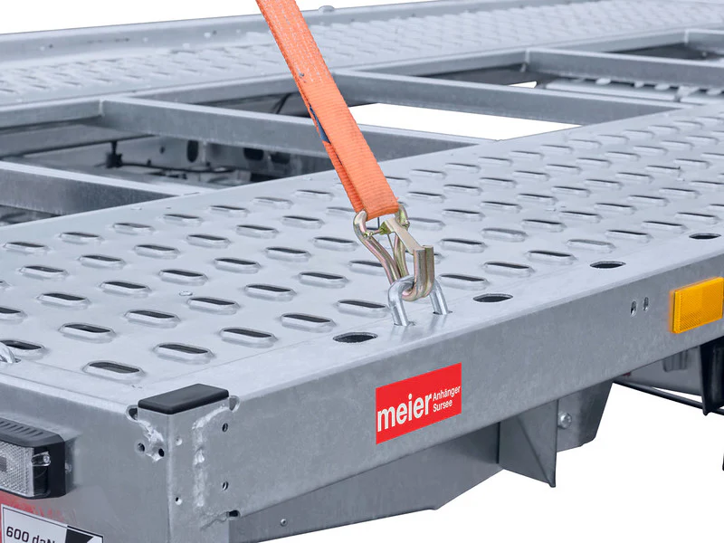 Remolque portacoches Carkeeper 4820 Temared de 2 ejes y 3500 kg